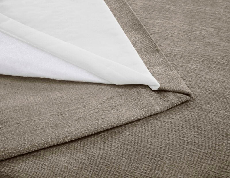 Amberley Interlined Thermal Eyelet Curtain