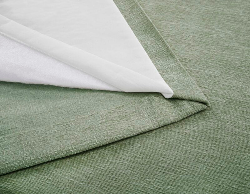 Amberley Interlined Thermal Eyelet Curtain