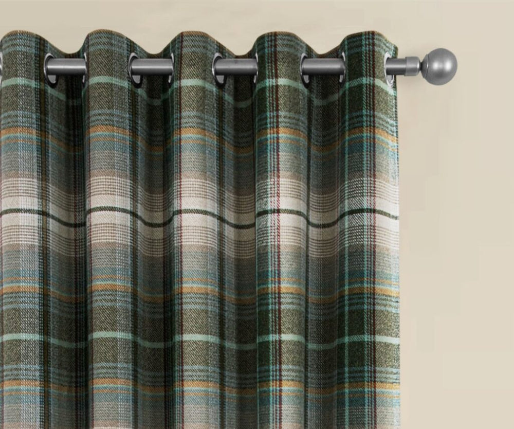 Gleneagles 100% Blackout Lined Eyelet Curtain In 2 Colours