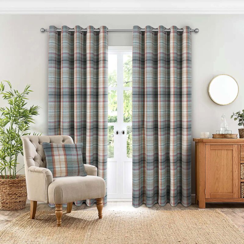 Gleneagles 100% Blackout Lined Eyelet Curtain In 2 Colours
