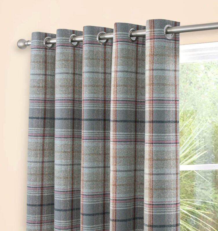 Gleneagles 100% Blackout Lined Eyelet Curtain In 2 Colours