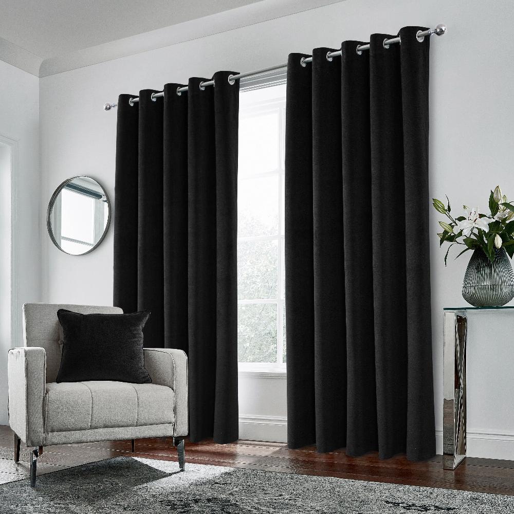 Hampton Blackout Velvet Eyelet Curtain