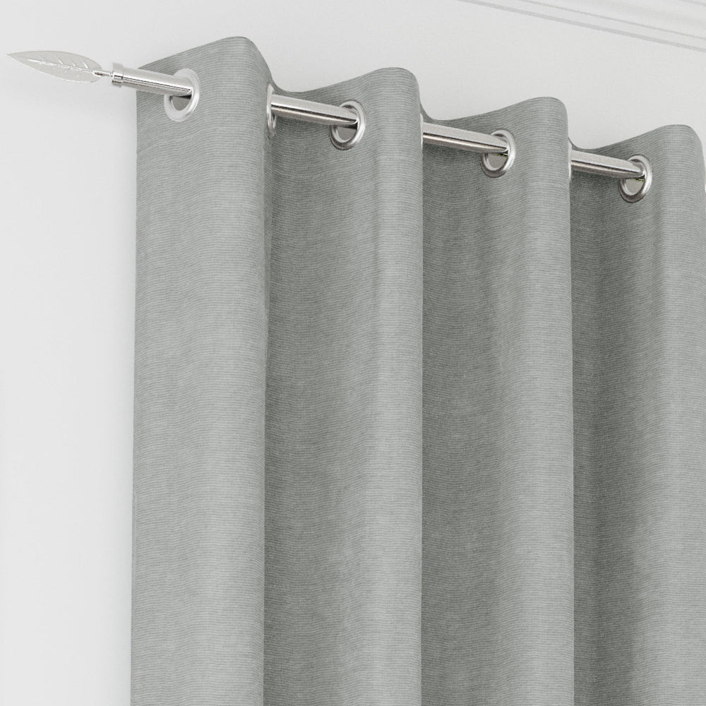 Knightsbridge Blackout Eyelet Curtain