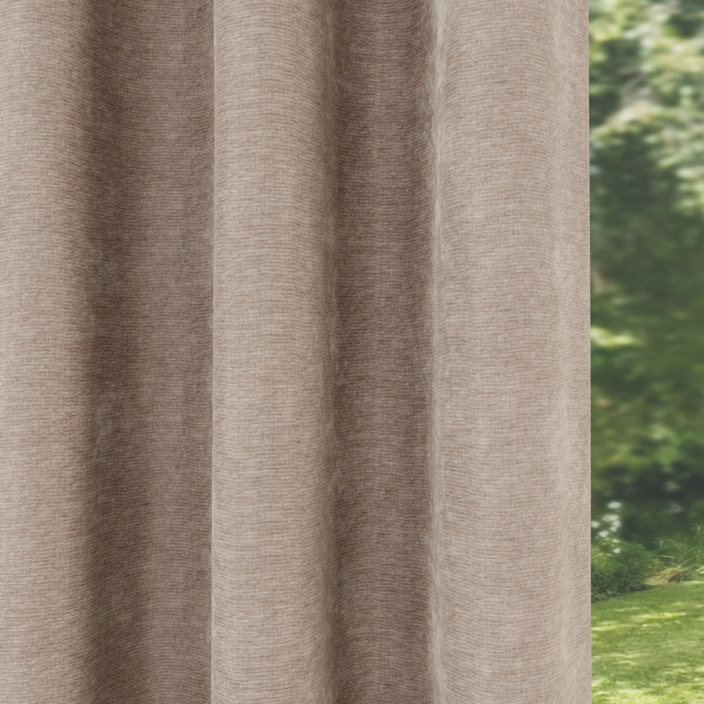 Knightsbridge Blackout Eyelet Curtain
